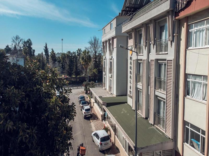 Hotel Mandalin image