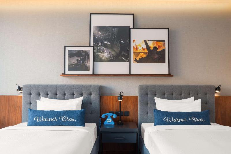 The Wb Abu Dhabi, Curio Collection By Hilton image