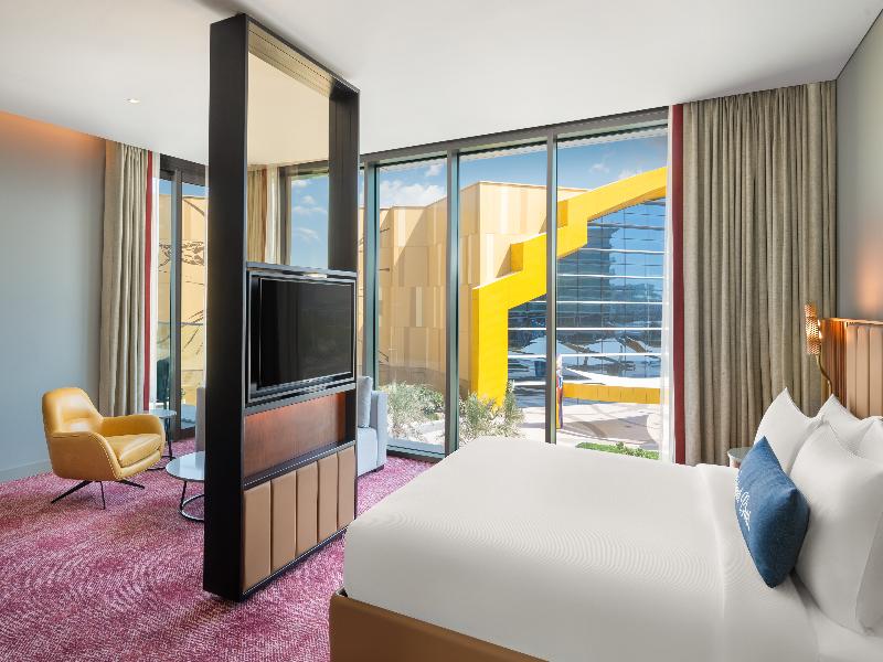 The Wb Abu Dhabi, Curio Collection By Hilton image