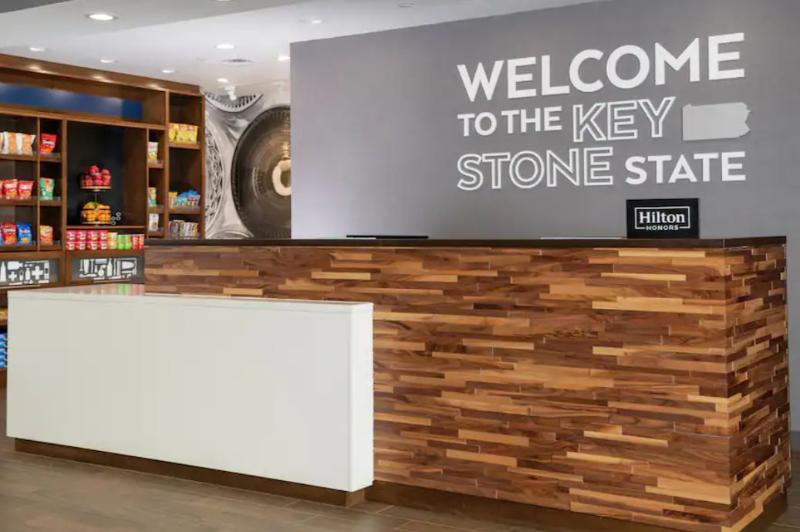 Hampton Inn & Suites Ontario Rancho Cucamonga