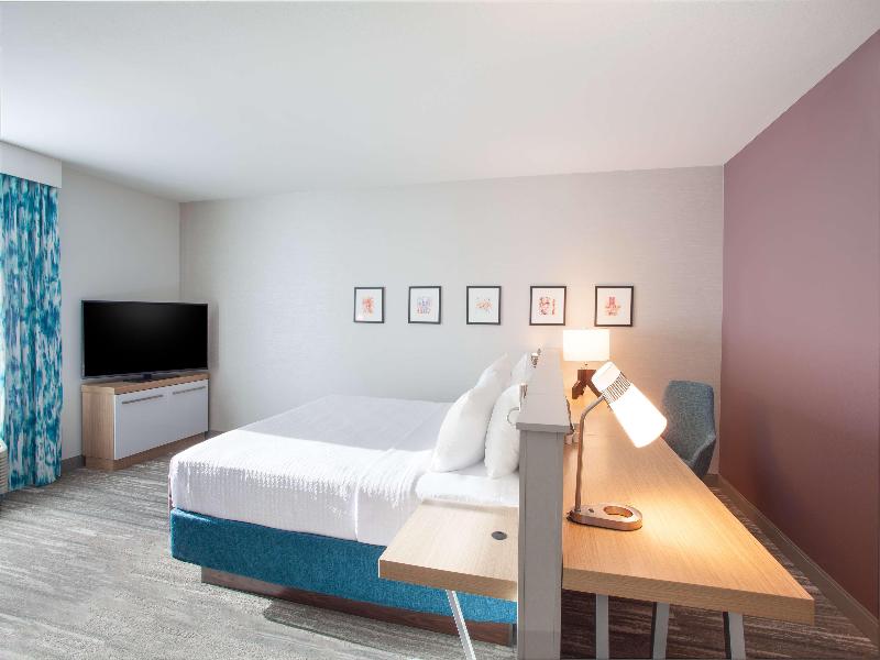 Hilton Garden Inn Broomfield Boulder image