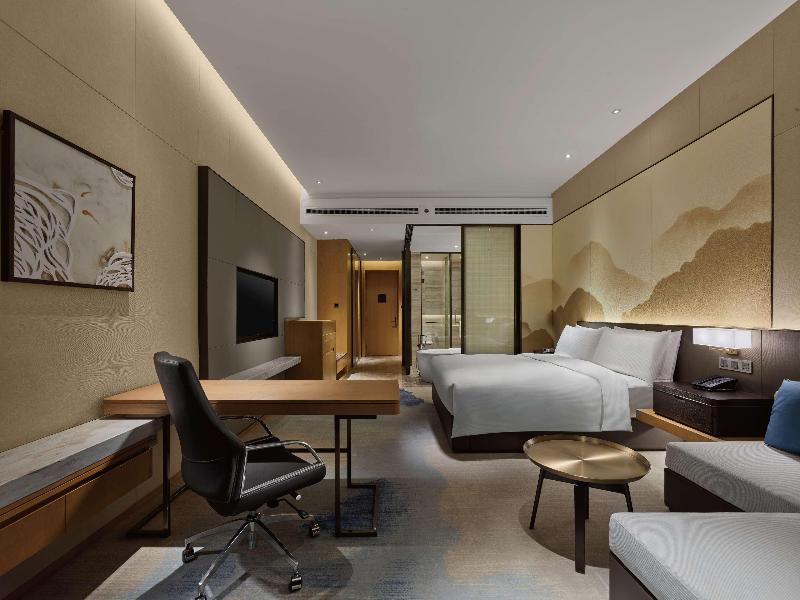 Doubletree By Hilton Quzhou image