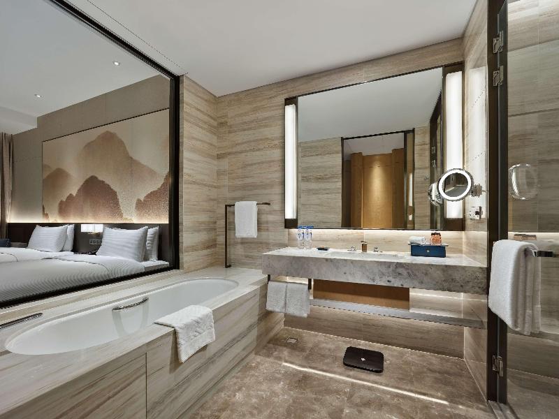 Doubletree By Hilton Quzhou image