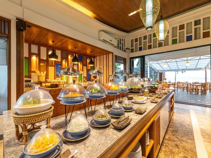 Royal Yao Yai Island Beach Resort -SHA Extra Plus+ image