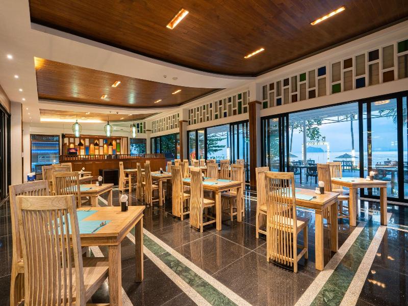 Royal Yao Yai Island Beach Resort -SHA Extra Plus+ image