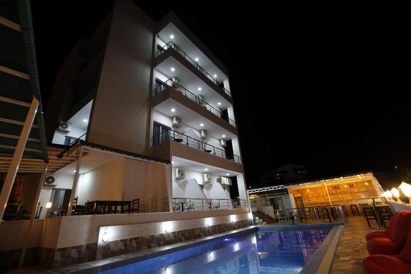 Hotel Piramida image