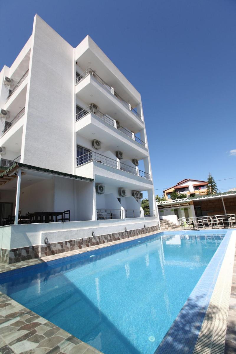 Hotel Piramida image