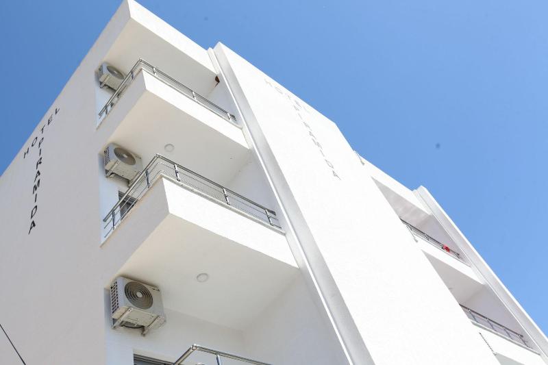 Hotel Piramida image