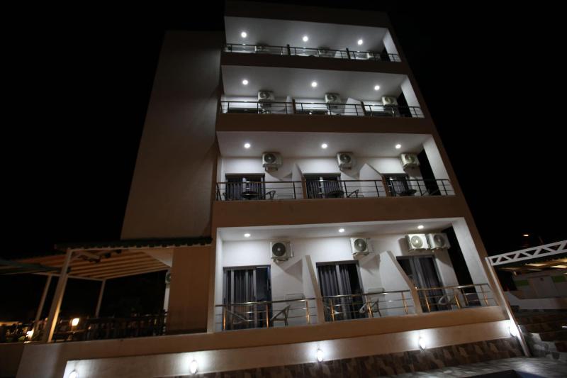 Hotel Piramida image