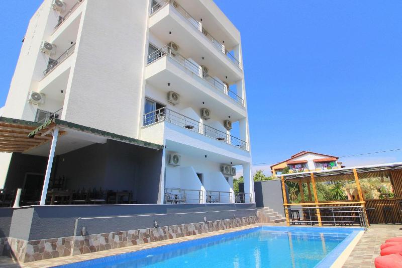 Hotel Piramida image