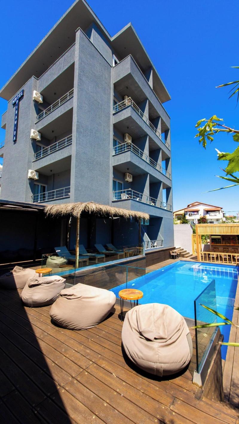 Hotel Piramida image