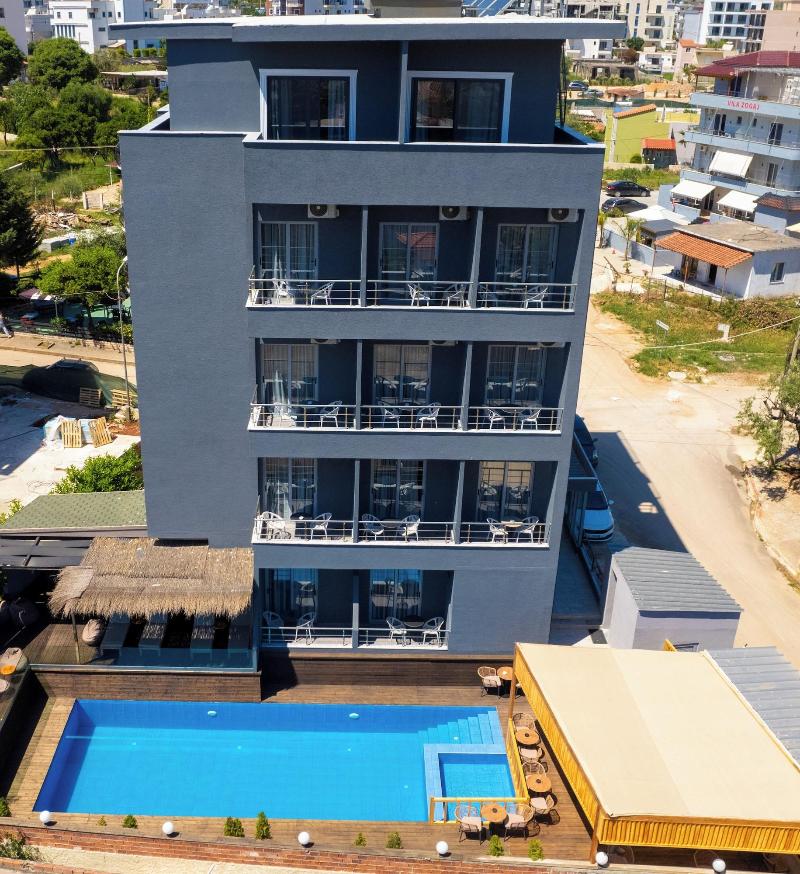 Hotel Piramida image