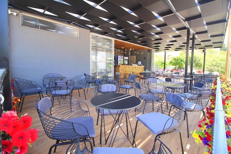 Hotel Piramida image