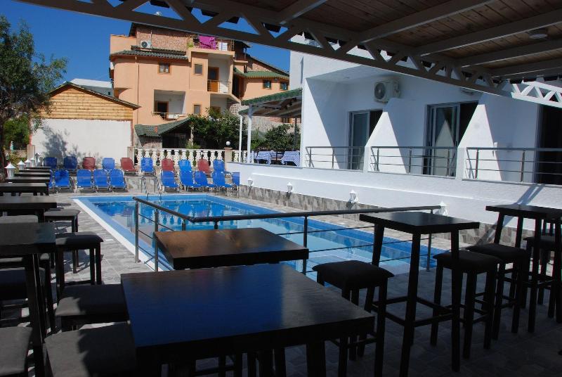 Hotel Piramida image