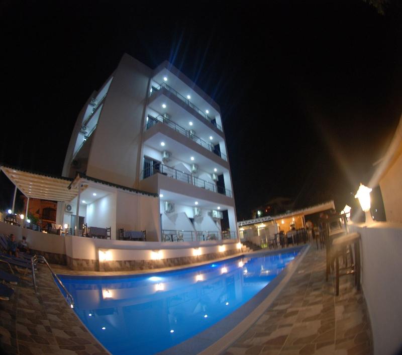 Hotel Piramida image