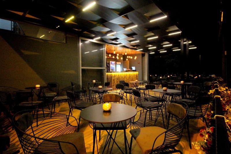 Hotel Piramida image