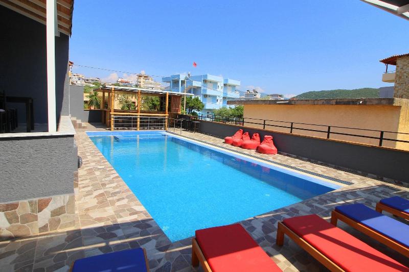 Hotel Piramida image