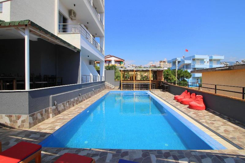 Hotel Piramida image
