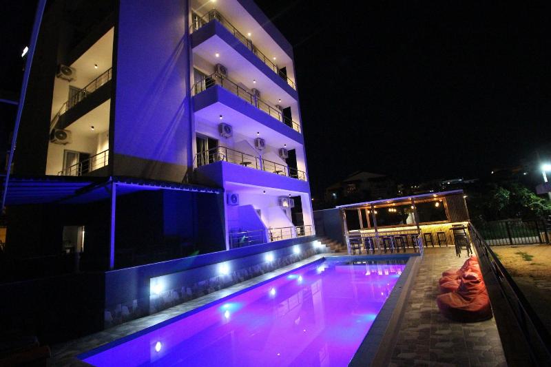 Hotel Piramida image