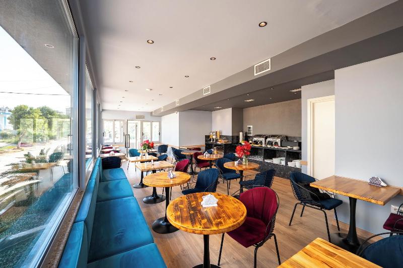 Hotel Piramida image