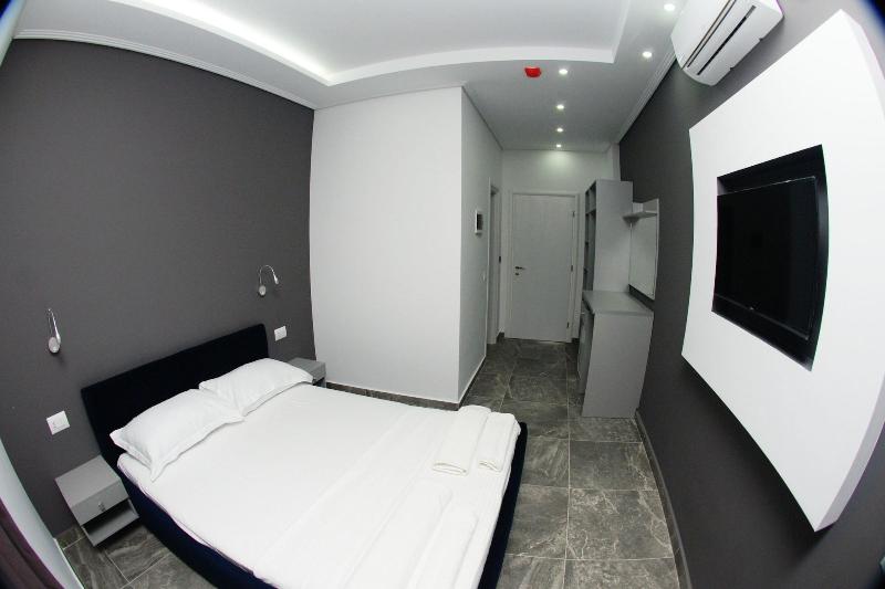 Hotel Piramida image