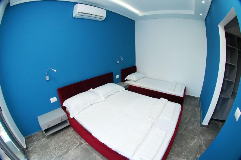 Hotel Piramida image