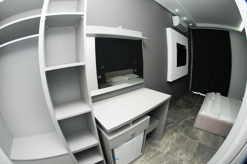 Hotel Piramida image