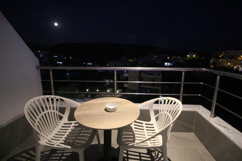 Hotel Piramida image