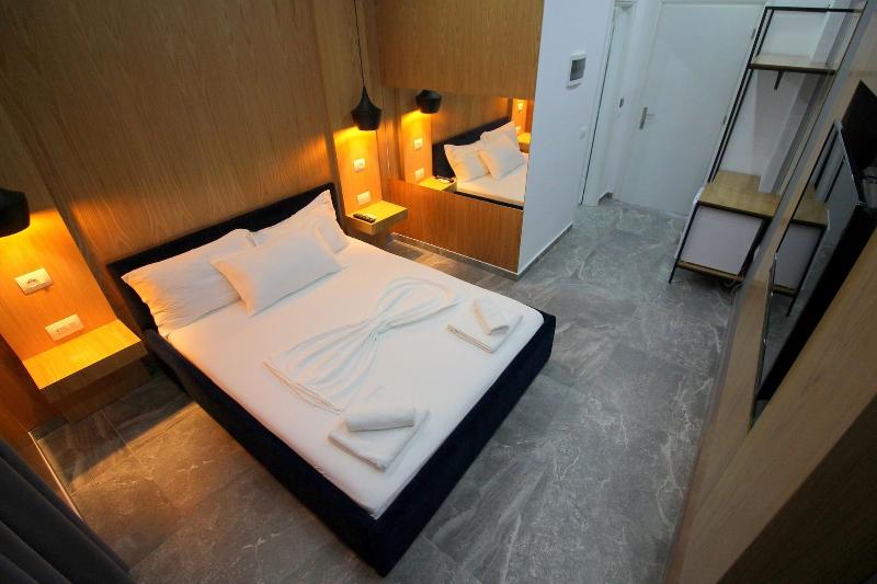 Hotel Piramida image