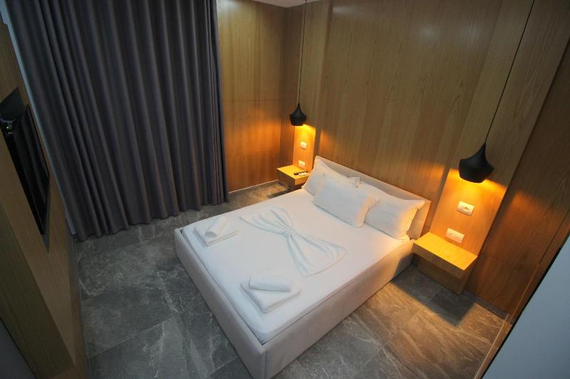 Hotel Piramida image