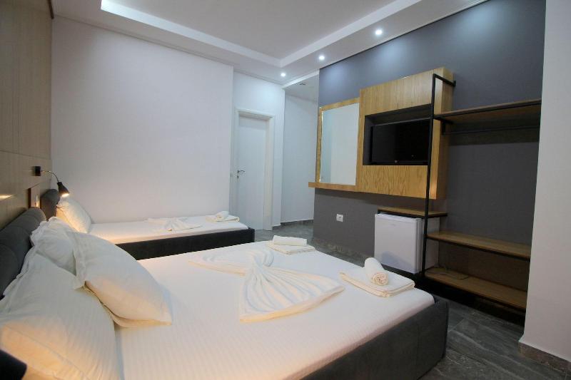 Hotel Piramida image