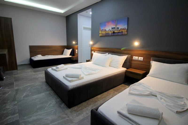 Hotel Piramida image