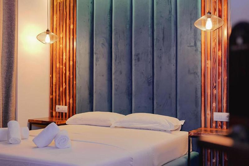 Hotel Piramida image