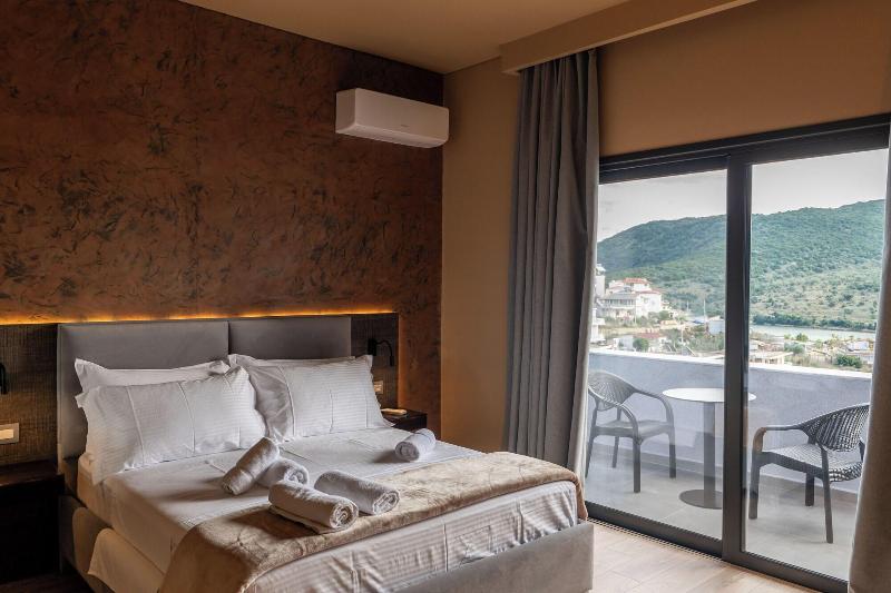 Hotel Piramida image