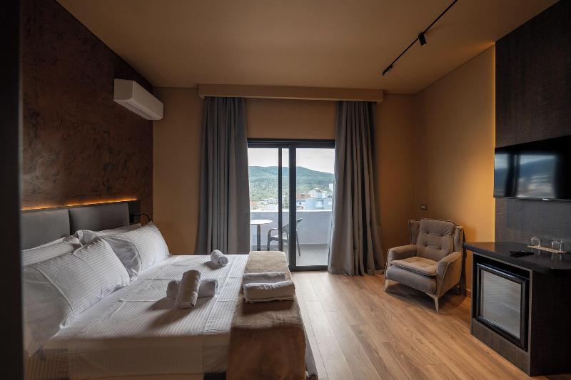 Hotel Piramida image