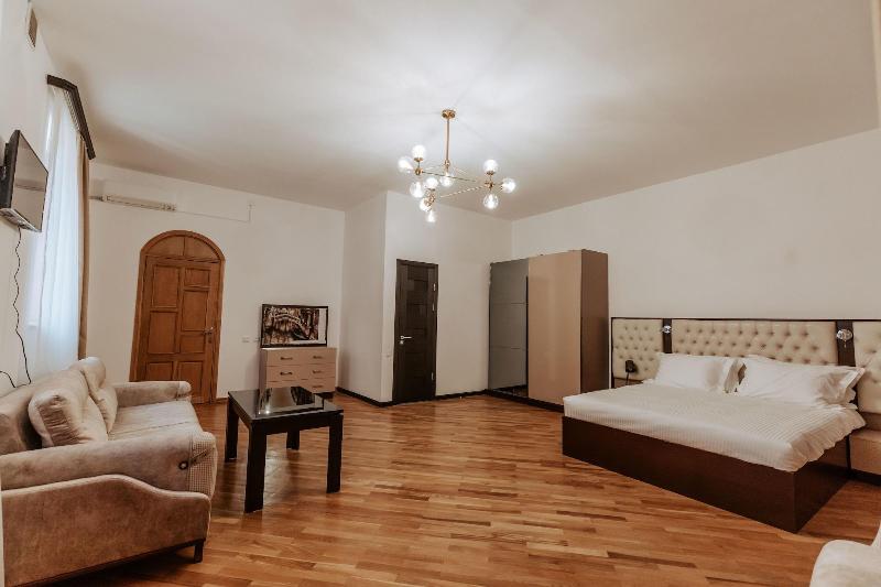 Castle Family Hotel image