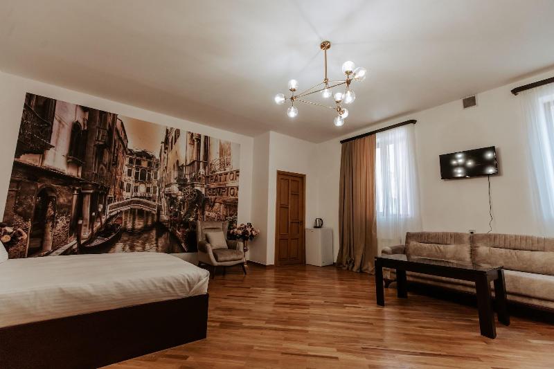 Castle Family Hotel image