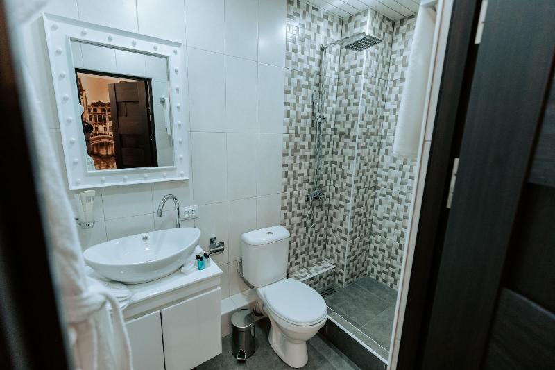 Castle Family Hotel image
