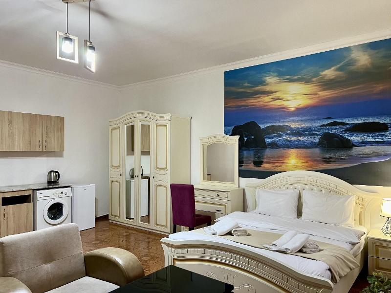 Castle Family Hotel image