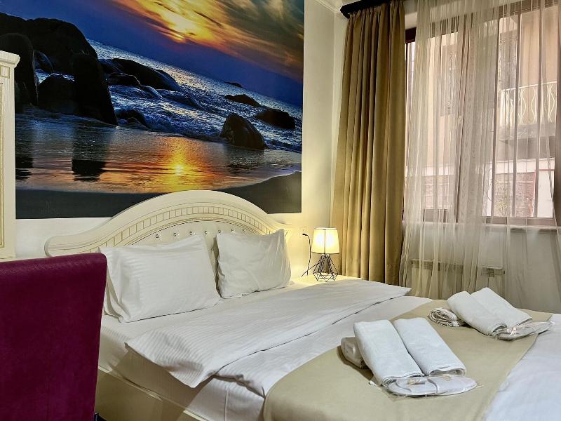 Castle Family Hotel image