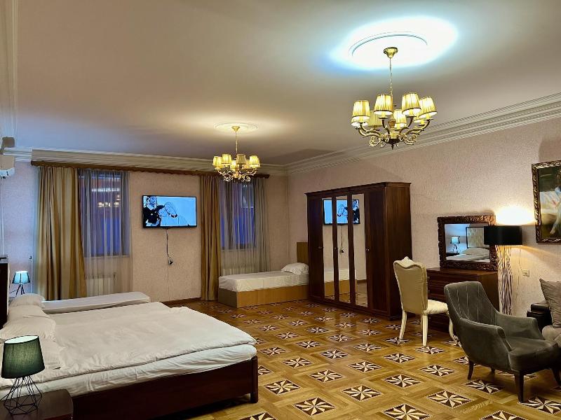 Castle Family Hotel image