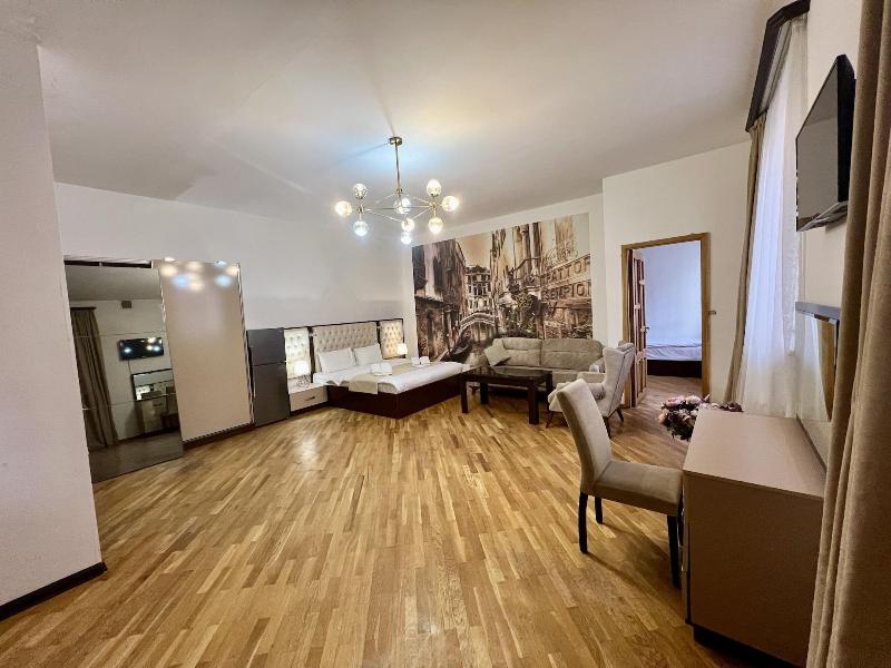 Castle Family Hotel image