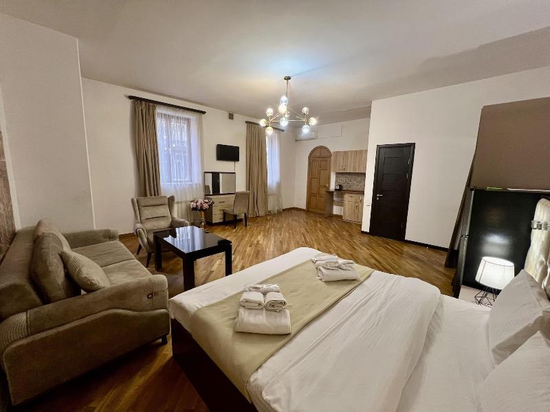 Castle Family Hotel image