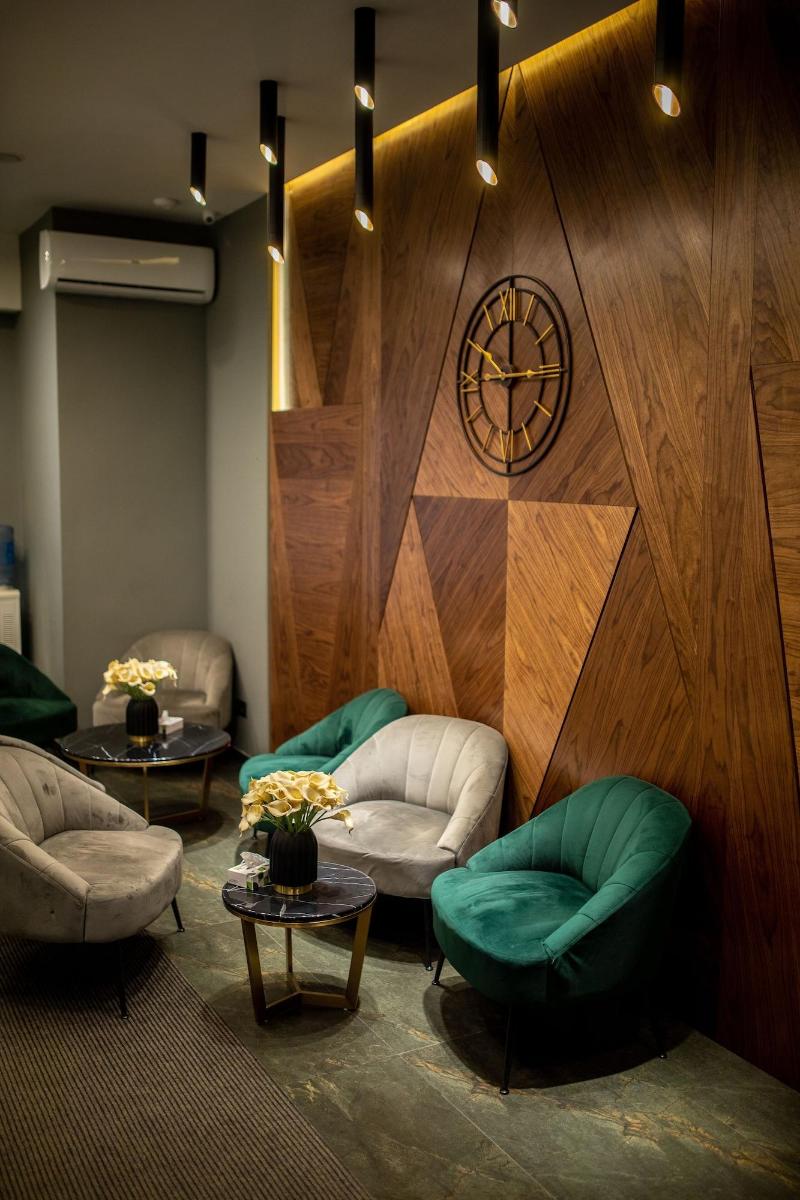 Unique Hotel image