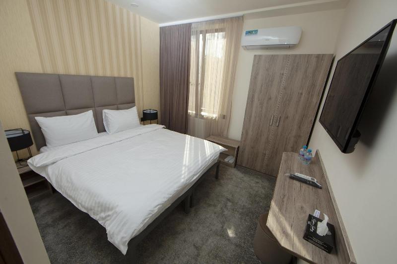 Unique Hotel image