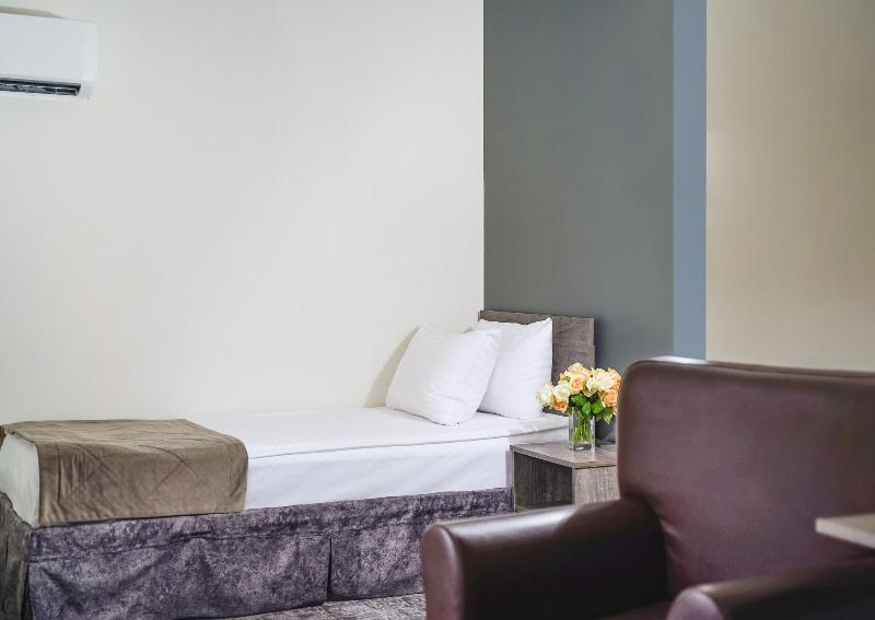 Unique Hotel image