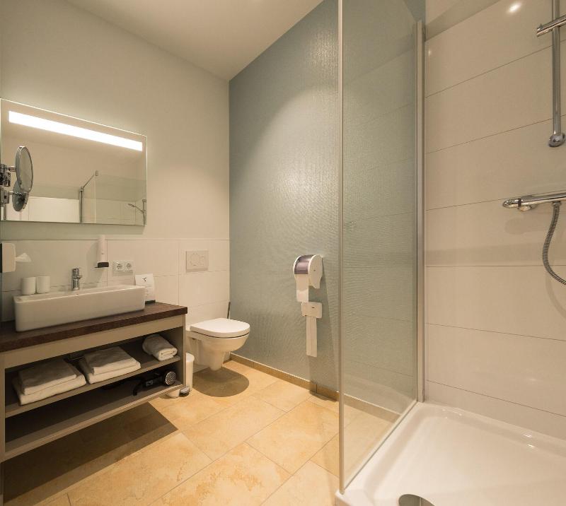 TT Aparthotel Neuhofen image