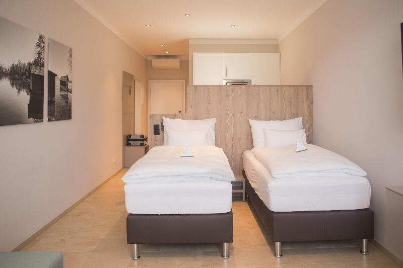 TT Aparthotel Neuhofen image