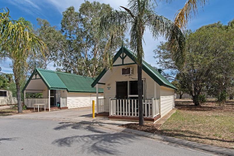 Highway 1 Caravan and Tourist Park image