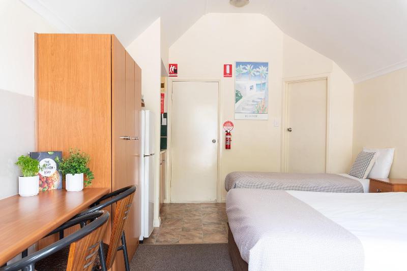 Highway 1 Caravan and Tourist Park image